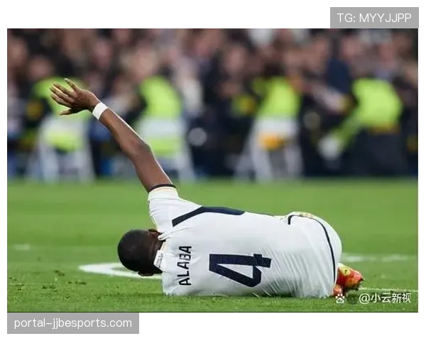 塞维利亚主帅阿尔梅达停赛一场，球队客场挑战皇马面临考验